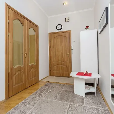 Apartment Domashnij Ujut *